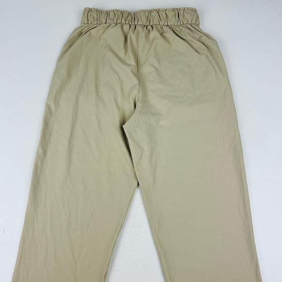 Lululemon Keep Moving Pant 7/8 High-Rise Trench Pants Size 6 Tan - Picture 3 of 7